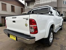 Toyota Hilux CD SR 4×2 2.7 16V/ 2013/2013 ATUAL VEÍCULOS VISTA ALEGRE DO PRATA / Carros no Vale