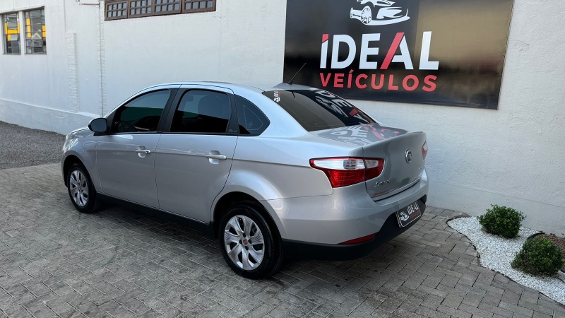 FIAT GRAND SIENA 1.4 ATTRACTIVE 8V /2018 IDEAL VEÍCULOS LAJEADO / Carros no Vale