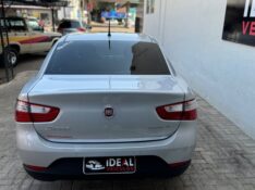 FIAT GRAND SIENA 1.4 ATTRACTIVE 8V /2018 IDEAL VEÍCULOS LAJEADO / Carros no Vale