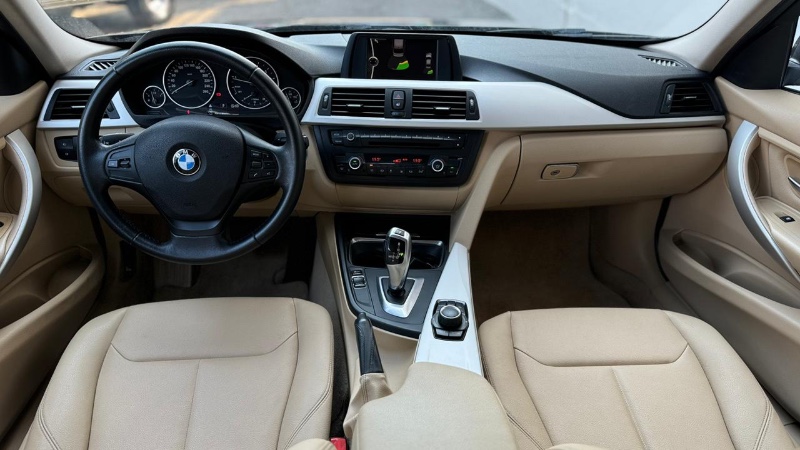 BMW 316i /2014 IDEAL VEÍCULOS LAJEADO / Carros no Vale