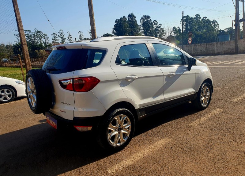 FORD ECOSPORT TITANIUM 2.0 16V FLEX 5P 2013/2014 CRUZEIRO MULTIMARCAS CRUZEIRO DO SUL / Carros no Vale