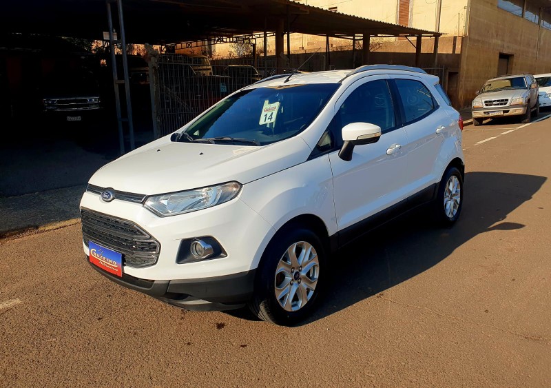 FORD ECOSPORT TITANIUM 2.0 16V FLEX 5P 2013/2014 CRUZEIRO MULTIMARCAS CRUZEIRO DO SUL / Carros no Vale