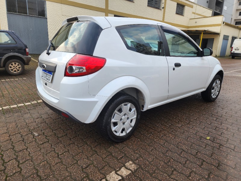 FORD KA 1.0 2012/2013 FERNANDO AUTOMÓVEIS | REVENDA DE CARROS ARROIO DO MEIO ARROIO DO MEIO / Carros no Vale