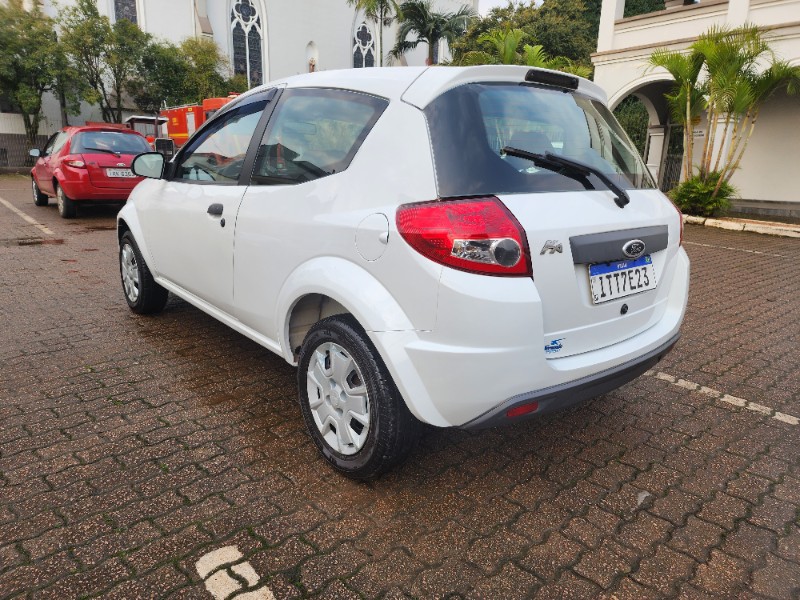 FORD KA 1.0 2012/2013 FERNANDO AUTOMÓVEIS | REVENDA DE CARROS ARROIO DO MEIO ARROIO DO MEIO / Carros no Vale