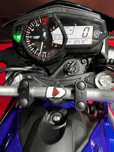 YAMAHA MT-03 2018/2018 EXCLUSIVO VEÍCULOS SANTA CRUZ DO SUL / Carros no Vale