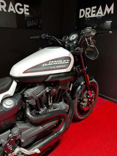 HARLEY DAVIDSON SPORTSTER XL 1200 X 2012/2012 EXCLUSIVO VEÍCULOS SANTA CRUZ DO SUL / Carros no Vale