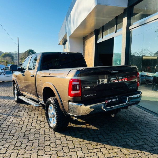 DODGE RAM 2500 LARAMIE 6.7 4X4 2020/2020 JOÃO CARROS MULTIMARCAS GUAPORÉ / Carros no Vale