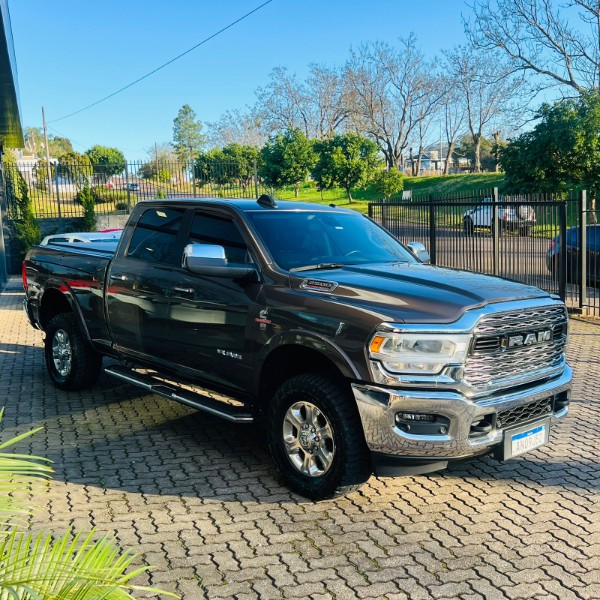 DODGE RAM 2500 LARAMIE 6.7 4X4 2020/2020 JOÃO CARROS MULTIMARCAS GUAPORÉ / Carros no Vale