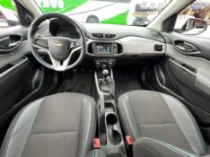 CHEVROLET ONIX 1.4 MT LT 2019/2019 AR MULTIMARCAS VENÂNCIO AIRES / Carros no Vale