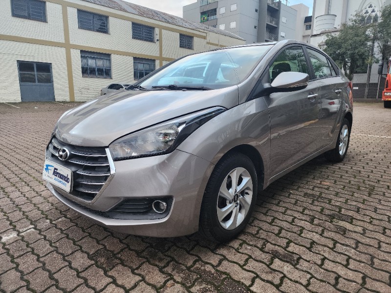 HYUNDAI HB20S 1.6 COMFORT 16V 2017 2016/2017 FERNANDO AUTOMÓVEIS | REVENDA DE CARROS ARROIO DO MEIO ARROIO DO MEIO / Carros no Vale