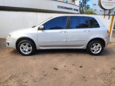 FIAT STILO 1.8 2011/2011 ALTERNATIVA VEÍCULOS LAJEADO / Carros no Vale