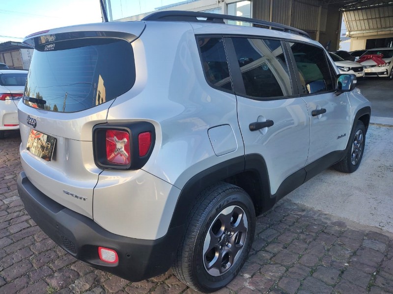 JEEP RENEGADE SPORT 1.8 AT /2017 CHIMA VEÍCULOS VENÂNCIO AIRES / Carros no Vale