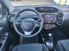 TOYOTA ETIOS 1.5 X PLUS SEDAN 16V FLEX 4P AUTOMÁTICO /2019 CHIMA VEÍCULOS VENÂNCIO AIRES / Carros no Vale