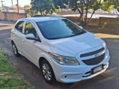 CHEVROLET ONIX 1.0 LS 2015/2015 STOPCAR MULTIMARCAS ESTRELA / Carros no Vale