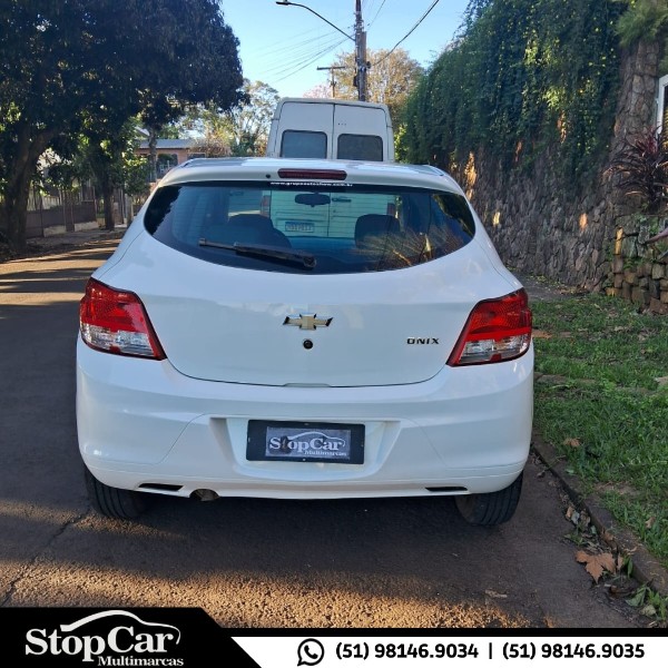 CHEVROLET ONIX 1.0 LS 2015/2015 STOPCAR MULTIMARCAS ESTRELA / Carros no Vale