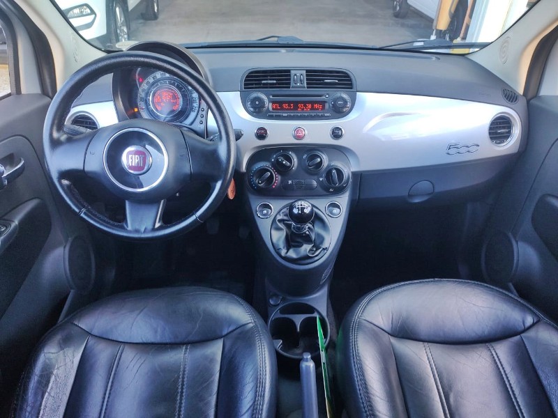 FIAT 500 1.4 CULT EVO /2012 CHIMA VEÍCULOS VENÂNCIO AIRES / Carros no Vale