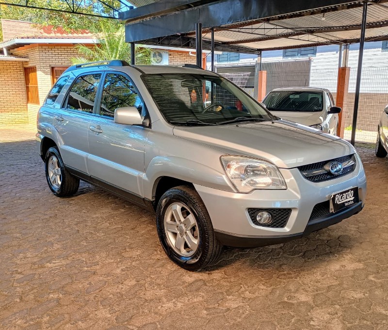 KIA SPORTAGE 2.0 LX2 G2 4X2 16V 2009/2010 RICARDO VEÍCULOS TEUTÔNIA / Carros no Vale