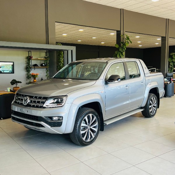 VOLKSWAGEN AMAROK 3.0 V6 EXTREME CD 4X4 AUTOMÁTICO 2024/2024 JOÃO CARROS MULTIMARCAS GUAPORÉ / Carros no Vale