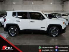 JEEP RENEGADE1.8 4X2 16V 2018/2018 V10 VEÍCULOS CAXIAS DO SUL / Carros no Vale