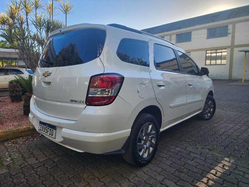 CHEVROLET SPIN 1.8 LTZ 2014/2015 FERNANDO AUTOMÓVEIS | REVENDA DE CARROS ARROIO DO MEIO ARROIO DO MEIO / Carros no Vale