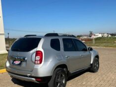 RENAULT DUSTER DYNAMIQUE 2.0 FLEX 16V AUT. /2014 NEURI VEÍCULOS LAJEADO / Carros no Vale