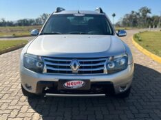 RENAULT DUSTER DYNAMIQUE 2.0 FLEX 16V AUT. /2014 NEURI VEÍCULOS LAJEADO / Carros no Vale