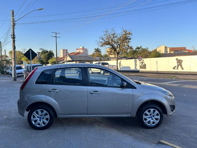 FORD FIESTA 1.0 8V FLEX/CLASS 1.0 8V FLEX 5P 2013/2014 LS MULTIMARCAS VENÂNCIO AIRES / Carros no Vale