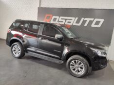 CHEVROLET TRAILBLAZER 2.8 LTZ 4X4 16V TURBO DIESEL 4P AUTOMÁTICO 2018/2018 ROSAUTO VEÍCULOS VENÂNCIO AIRES / Carros no Vale