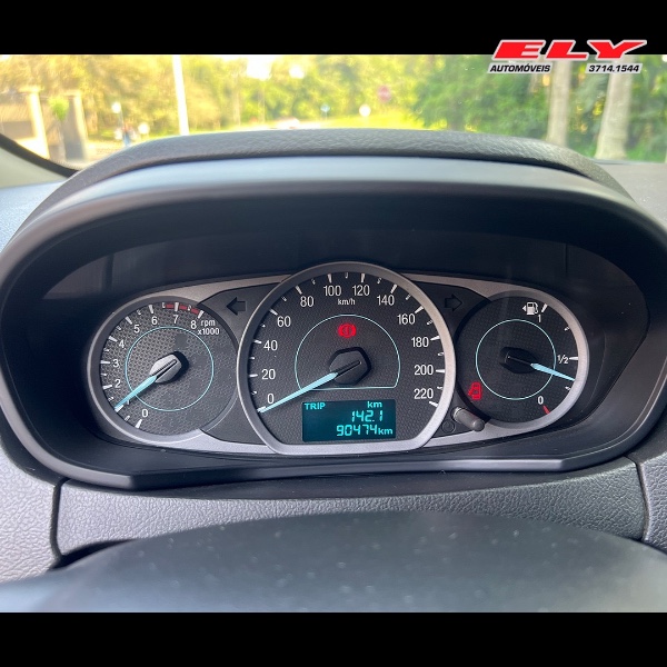 FORD KA 1.0 SE 2020/2020 ELY AUTOMÓVEIS LAJEADO / Carros no Vale