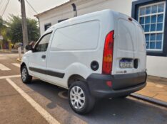 RENAULT KANGOO EXPRESS HI-FLEX 1.6 16V 2011/2012 ADRIANO VEÍCULOS CRUZEIRO DO SUL / Carros no Vale