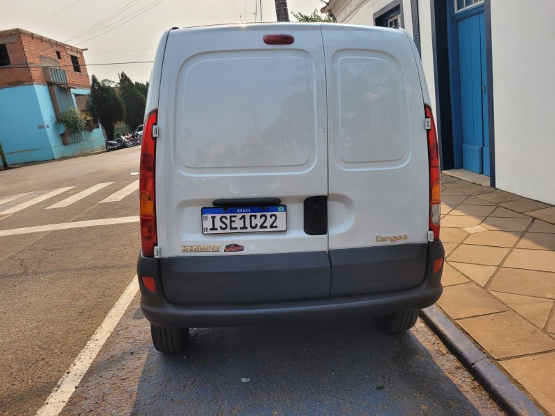 RENAULT KANGOO EXPRESS HI-FLEX 1.6 16V 2011/2012 ADRIANO VEÍCULOS CRUZEIRO DO SUL / Carros no Vale