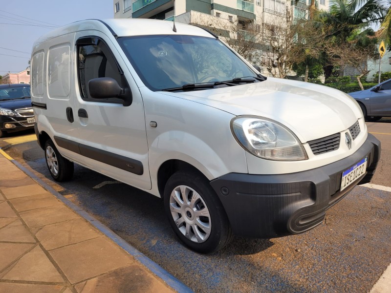 RENAULT KANGOO EXPRESS HI-FLEX 1.6 16V 2011/2012 ADRIANO VEÍCULOS CRUZEIRO DO SUL / Carros no Vale