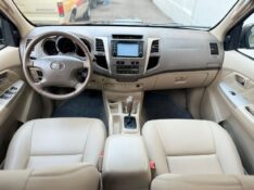 TOYOTA HILUX SW4 SRV 3.0 4X4 /2008 IDEAL VEÍCULOS LAJEADO / Carros no Vale