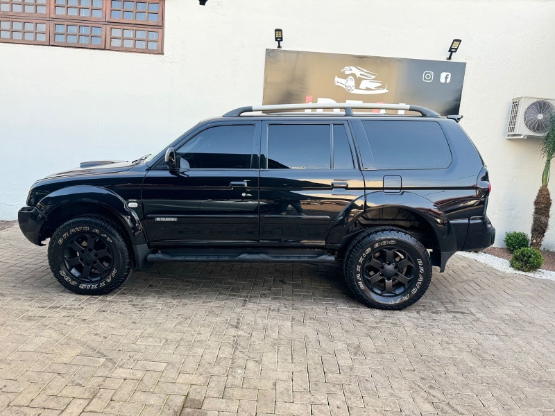 MITSUBISHI PAJERO SPORT /2010 IDEAL VEÍCULOS LAJEADO / Carros no Vale