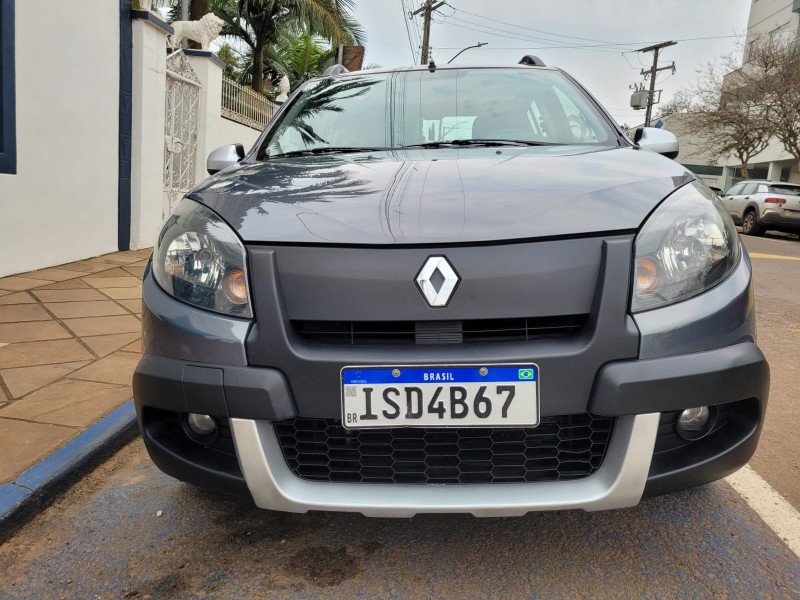 RENAULT SANDERO 1.6 16V SCE STEPWAY 2011/2012 ADRIANO VEÍCULOS CRUZEIRO DO SUL / Carros no Vale