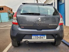 RENAULT SANDERO 1.6 16V SCE STEPWAY 2011/2012 ADRIANO VEÍCULOS CRUZEIRO DO SUL / Carros no Vale