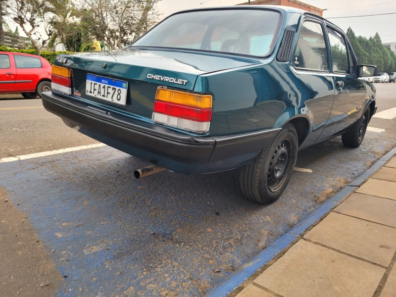 CHEVROLET CHEVETTE 1.6 L 8V 1993/1993 ADRIANO VEÍCULOS CRUZEIRO DO SUL / Carros no Vale