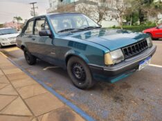 CHEVROLET CHEVETTE 1.6 L 8V 1993/1993 ADRIANO VEÍCULOS CRUZEIRO DO SUL / Carros no Vale