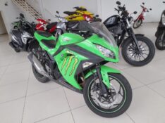 KAWASAKI NINJA 300 /2013 JASER MOTOS LAJEADO / Carros no Vale