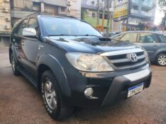 TOYOTA SW4 SRV 2006/2007 ALTERNATIVA VEÍCULOS LAJEADO / Carros no Vale