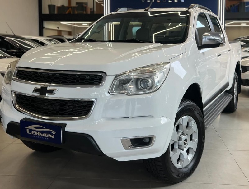 CHEVROLET S10 2.8 LTZ 2015/2015 LEHMEN VEÍCULOS VENÂNCIO AIRES / Carros no Vale