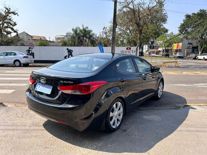 HYUNDAI ELANTRA GLS 1.8 16V AUT. 2011/2012 LS MULTIMARCAS VENÂNCIO AIRES / Carros no Vale