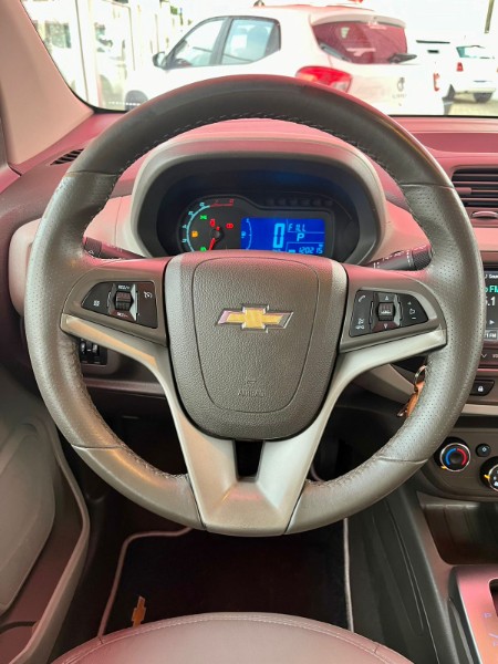 CHEVROLET SPIN 1.8 LTZ 2013/2014 JM AUTOMÓVEIS VENÂNCIO AIRES / Carros no Vale