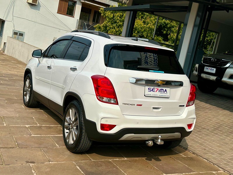 CHEVROLET TRACKER PREMIER 1.4 TURBO 2017/2018 SÉTIMA VEÍCULOS GUAPORÉ / Carros no Vale