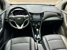 CHEVROLET TRACKER PREMIER 1.4 TURBO 2017/2018 SÉTIMA VEÍCULOS GUAPORÉ / Carros no Vale