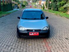 CHEVROLET CORSA 1.0 1999/1999 ELY AUTOMÓVEIS LAJEADO / Carros no Vale