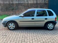 CHEVROLET CORSA 1.0 1999/1999 ELY AUTOMÓVEIS LAJEADO / Carros no Vale