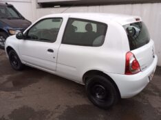 RENAULT CLIO 1.0 2013/2014 ALTERNATIVA VEÍCULOS LAJEADO / Carros no Vale