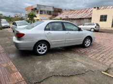 TOYOTA COROLLA 1.8 XEI 16V GASOLINA 4P MANUAL 2004/2004 AR MULTIMARCAS VENÂNCIO AIRES / Carros no Vale