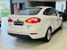 FORD FIESTA 1.6 TITANIUM SEDAN 16V 2014/2014 JOÃO CARROS MULTIMARCAS GUAPORÉ / Carros no Vale